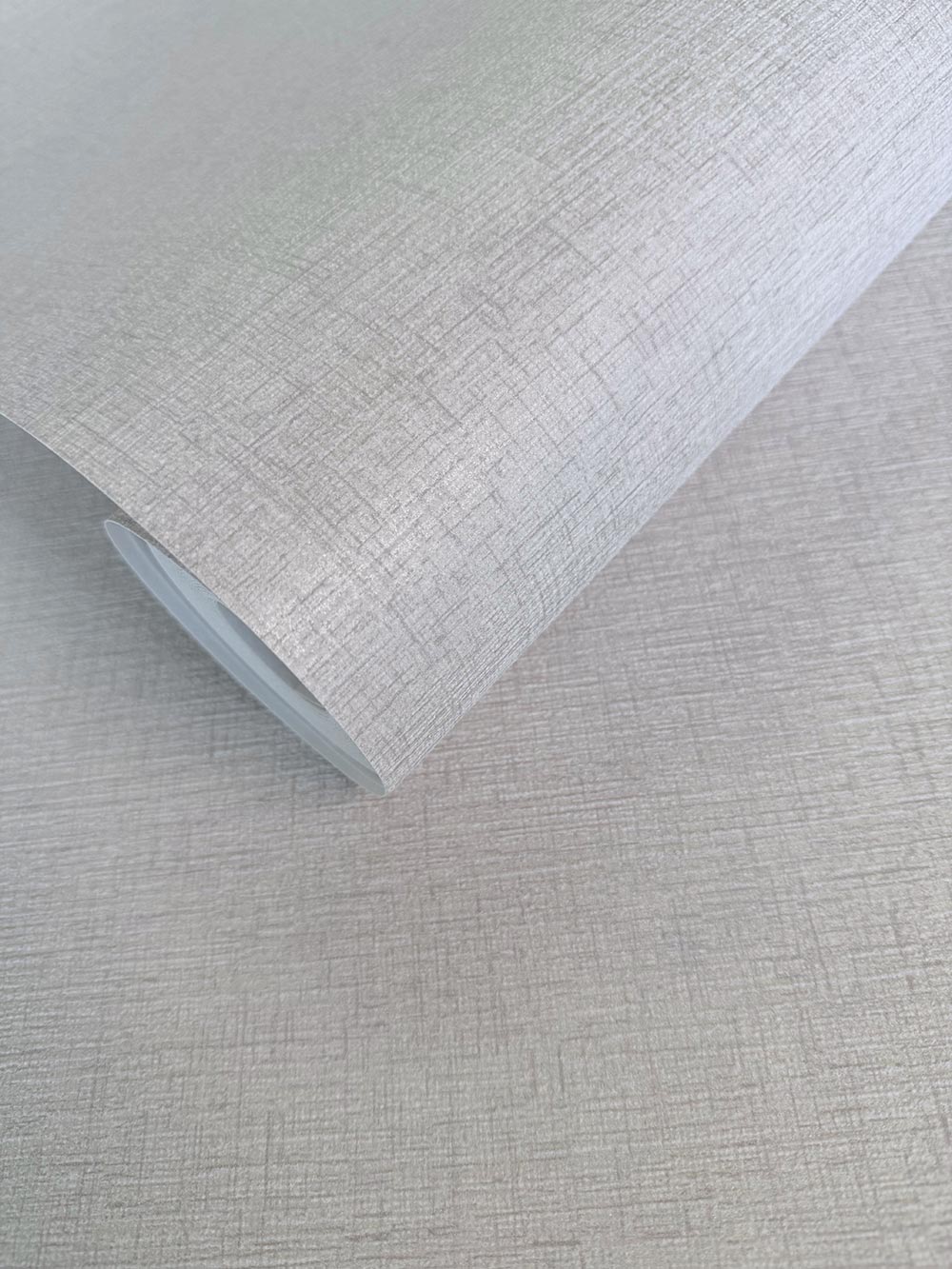 Evora Satin wallpaper